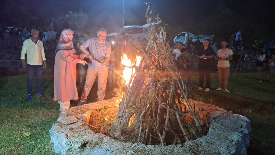 Kapıkayafest’in kamp ateşi yakıldı