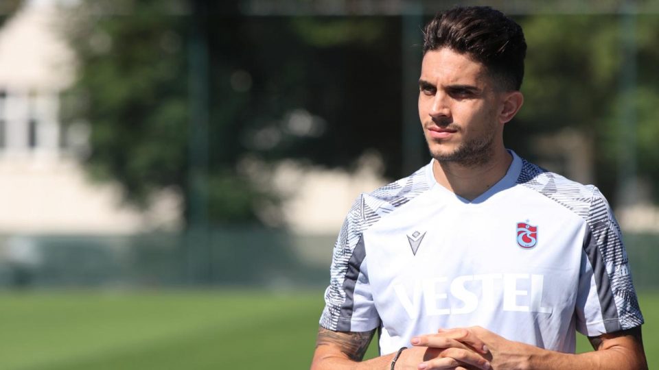 Trabzonspor’dan ayrılan Marc Bartra Real Betis ile anlaştı