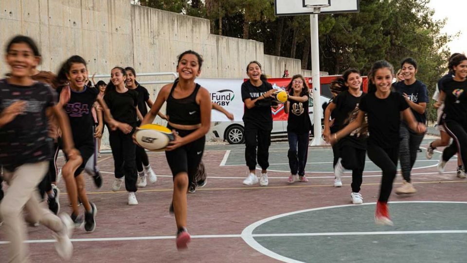 Depremzede çocuklar için ragbi takımları kuruldu