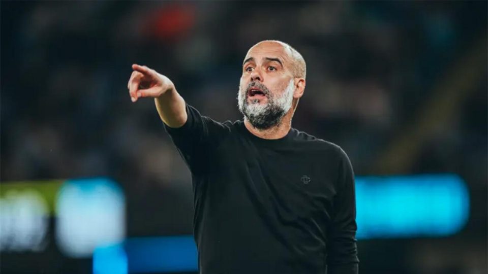 Manchester City Teknik Direktörü Guardiola sırtından ameliyat edildi