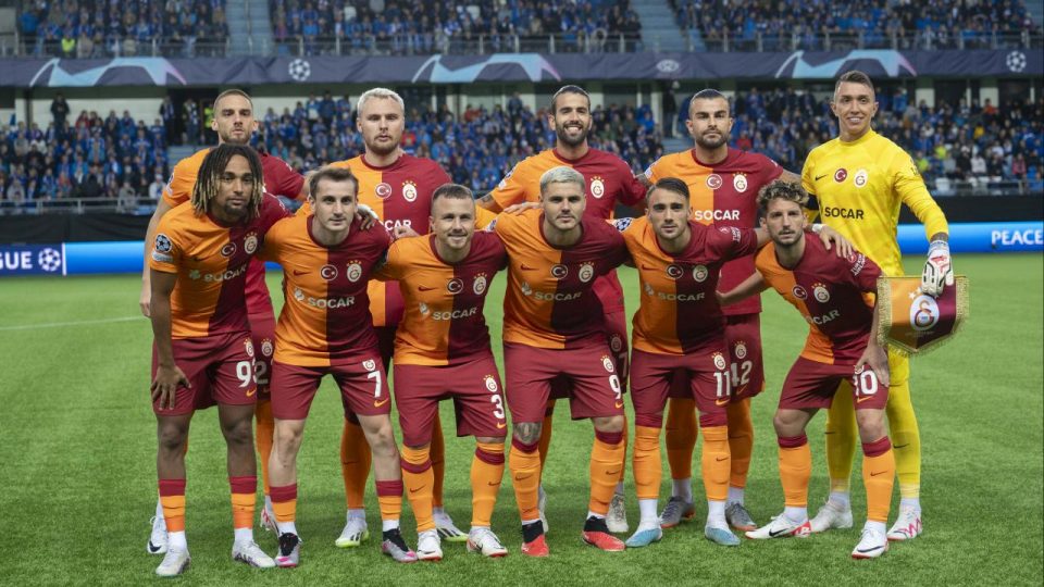 Şampiyonlar Ligi’nin kapısına dayanan Galatasaray Avrupa’da tutulmuyor