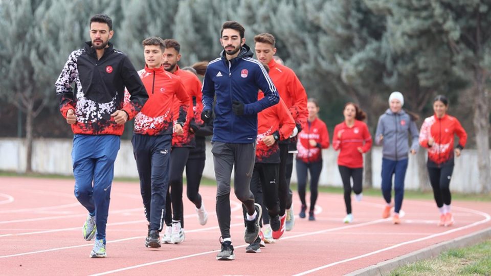 Atletizm Milli Takımı uluslararası organizasyonlara Diyarbakır’da hazırlanıyor