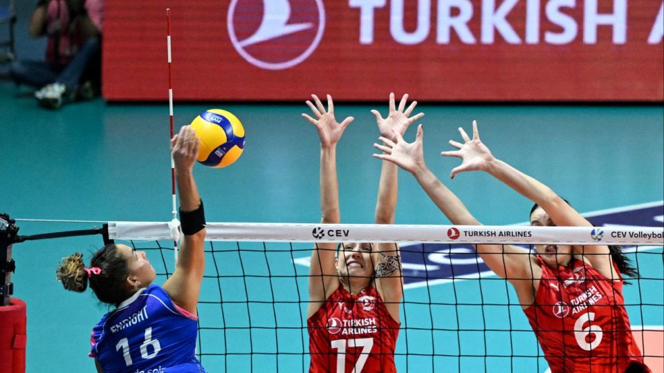 THY Kadın Voleybol Takımı CEV Kupası veda etti