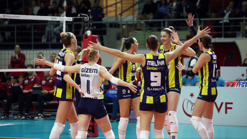 Voleybolda Fenerbahçe Opet SC Potsdam’ı kolay geçti