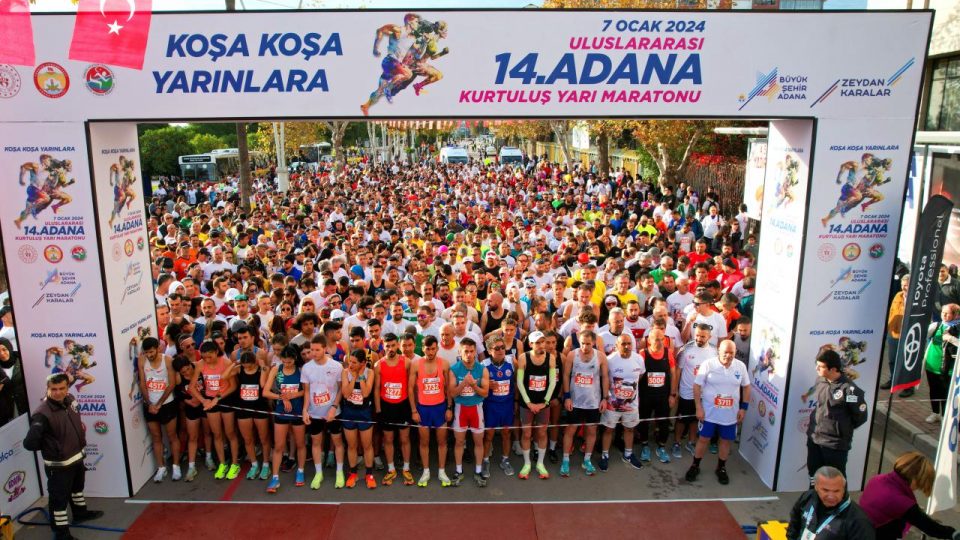 14. Uluslararası Adana Kurtuluş Yarı Maratonu tamamlandı