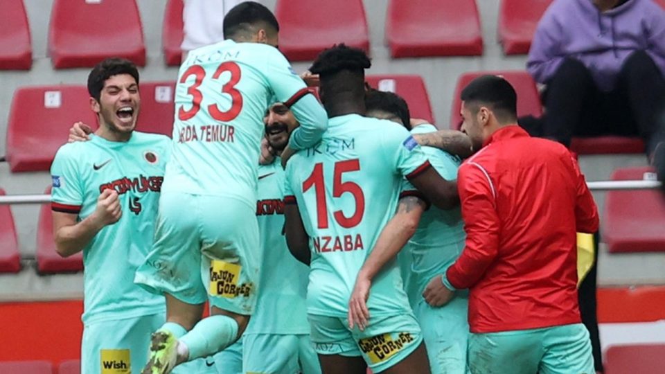 Gençlerbirliği Kayserispor’u 90+4’te yenerek turladı