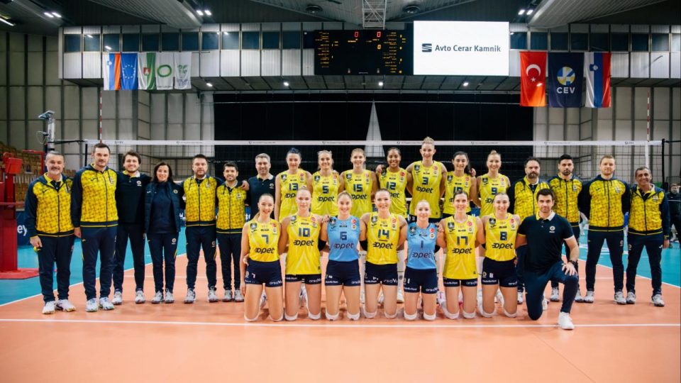 Voleybolda Fenerbahçe CEV’de çeyrek finali garantiledi